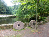 Mühlräder - Zeugen der Vergangenheit am Mittelhammer