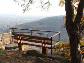 Aussichtspunkt Berg-Stein �ber Neustadt