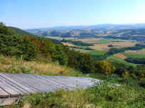 Vom Aussichtspunkt Herzerberg ins Nordpfälzer Bergland